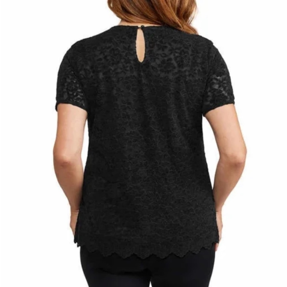 Teddi Rose Beautiful Lace Top Floral pattern Size Medium NWT - Picture 2 of 8